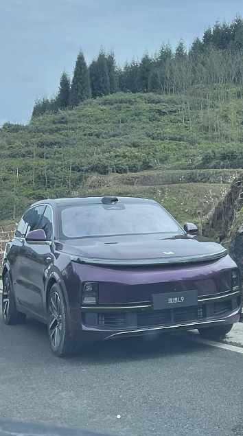 理想L9紫色版实车曝光：原定北京车展发布 全尺寸SUV气势十足 - 1
