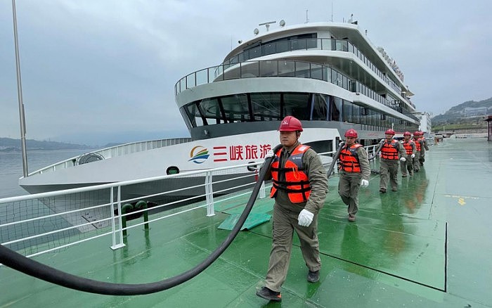低震动低噪音全船“智能化”  纯电动游轮“长江三峡1”首航 - 2
