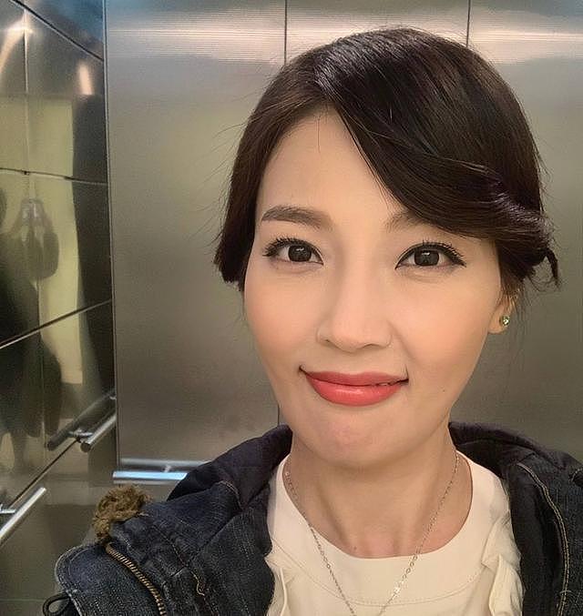 48岁TVB知名女星为转运宣布改名！与男友恋爱28年，坚持不婚主义 - 8