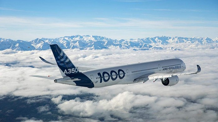 A350-1000-in-flight-1280x720.jpg