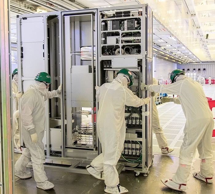 Intel EUV极紫外光刻设备进入爱尔兰厂 冲刺“4nm”工艺 - 2