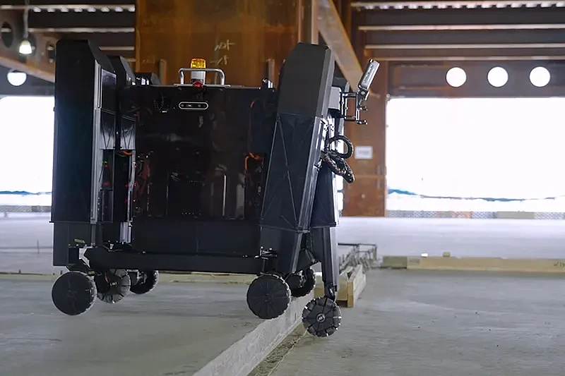 [视频]索尼和清水建设合作的六轮机器人已试用 在施工现场巡逻和监控 - 7