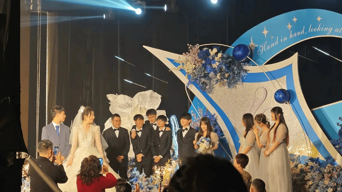 郭皓婚礼现场图片：369、knight、Tian、JKL担任伴郎 - 1