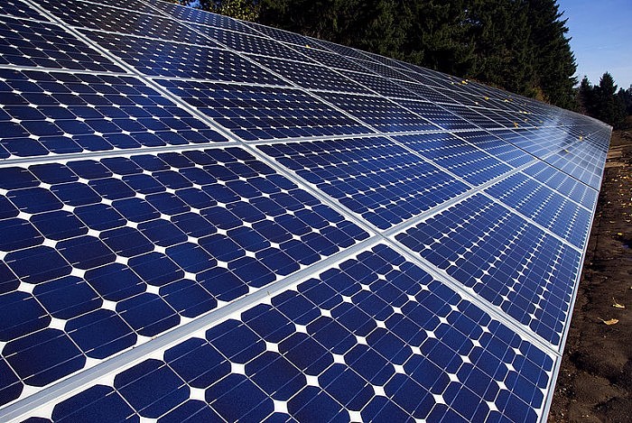 美总统拜登将暂停征收太阳能关税以促进该类型能源的发展 - 1