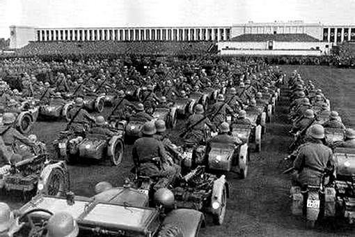 德国入侵苏联时,190个师为什么是550万人 - 1