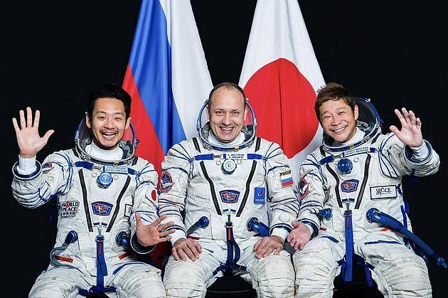 日本亿万富豪前泽友作携助理上太空，将在国际空间站停留12天 - 1