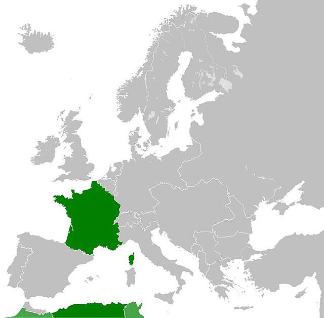 历史上的法国为什么会出现法兰西第一、第二、第三、第四、第五这样的叫法 - 11