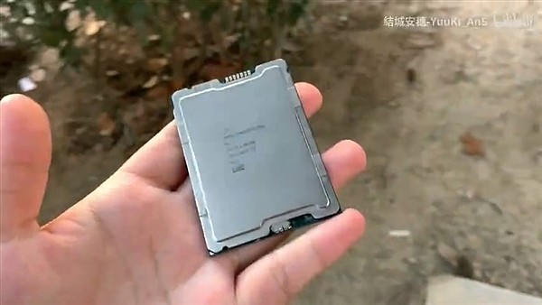 Intel下代至强集成64GB HBM2e：没有DDR5也能跑 - 5