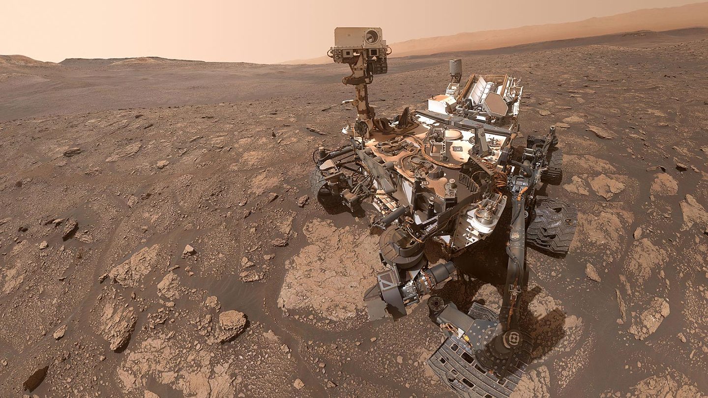 NASA“好奇号”发现火星盖尔环形山中化学成分最丰富的区域 - 2