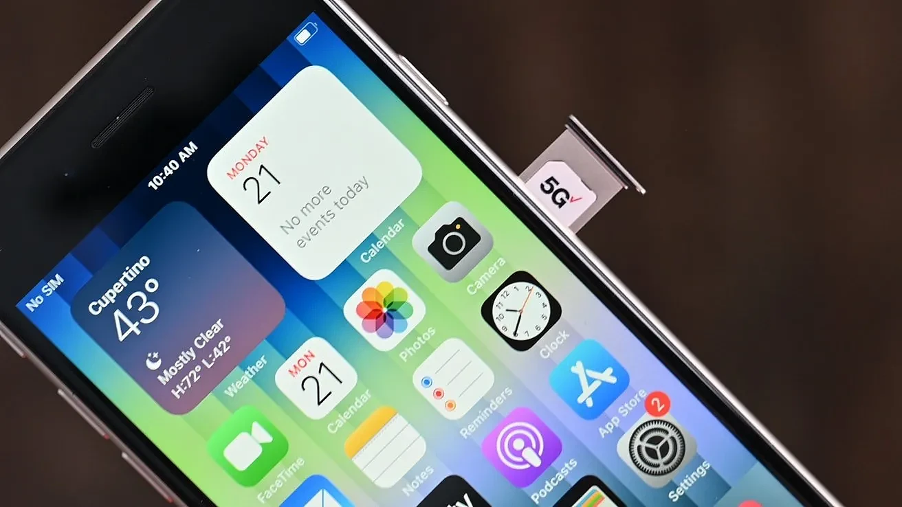 [视频]iPhone SE 3上手评测：吸引更多潜在用户加入苹果阵营 - 9