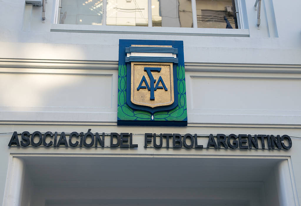 阿根廷足协发布阿根廷国家队官方队歌：《冠军》