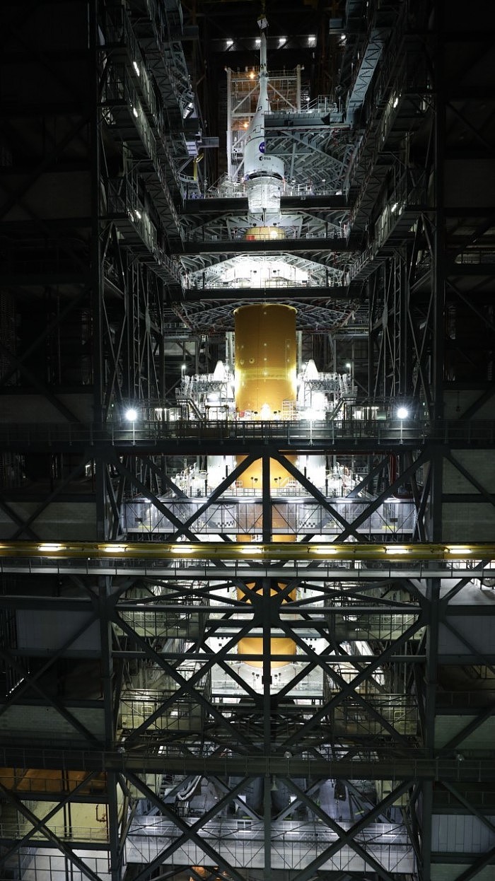 美国重返月球的关键 NASA明年2月首次试射“太空发射系统” - 1