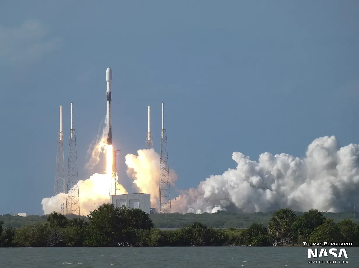 Starlink Group 4-16任务成功发射 打破SpaceX四项周转记录 - 1