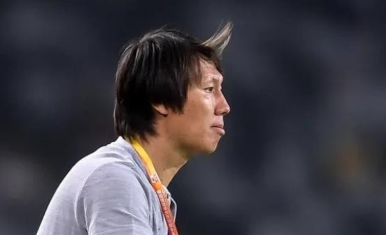 记者：若下个世界杯周期还是本土教练挂帅，那中国足球没救了 - 1