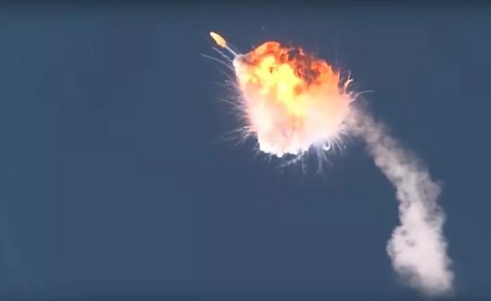 Firefly Alpha小卫星火箭首次试射出现异常 2分钟后触发自毁 - 1