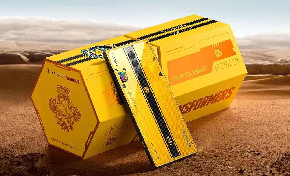 红魔 8S Pro+大黄蜂超能勇士典藏版手机今日 10 点开售，售价 6499 元 - 1