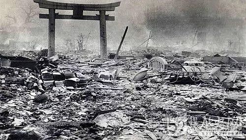 广岛原子弹爆炸 - 2