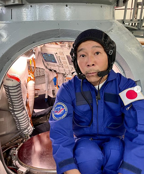 日本亿万富翁12月将乘俄罗斯飞船前往国际空间站 称要在ISS打羽毛球 - 1