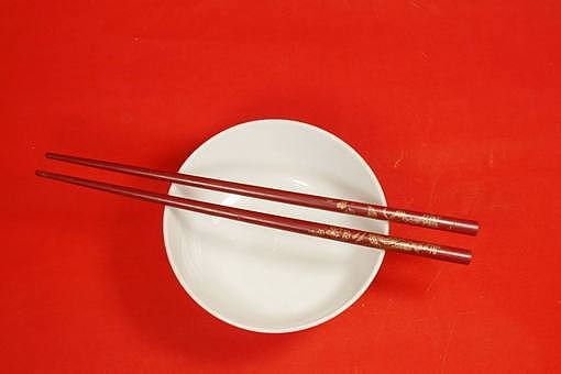 历史上筷子是怎么流传到欧洲的?中国餐具如何改变欧洲的饮食方式? - 5
