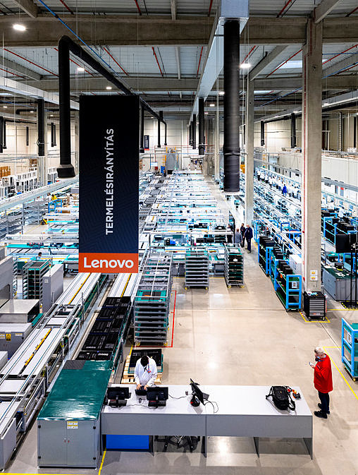 联想欧洲首个自有生产基地落成投产，日产 4000 台工作站 - 1