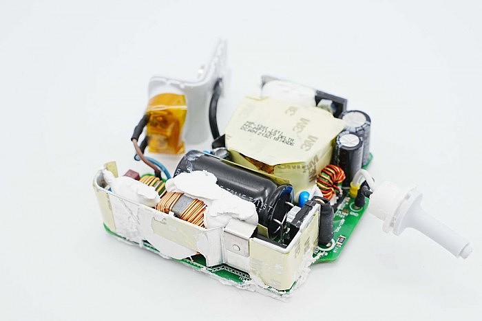 拆解报告：Apple苹果60W MagSafe 2充电器A1435 - 30