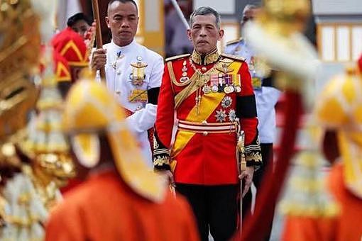 美国为什么不推翻泰国国王 泰国王权那么大 - 3