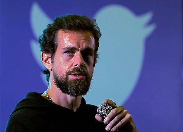 与马斯克拉锯战没完没了 创始人称“把推特做成一家公司”是最后悔的事 - 1