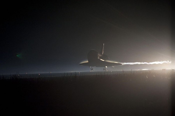 [视频]航天飞机最后一次任务 STS-135 号圆满结束十周年 - 1