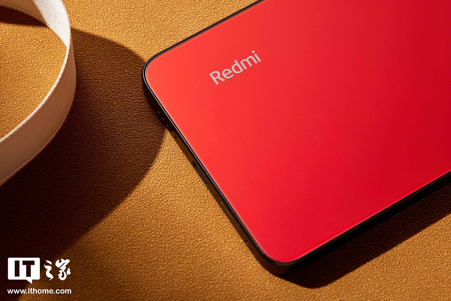 【IT之家开箱】Redmi Note 13 Pro 新春版图赏：好运红，迎龙年红运 - 2