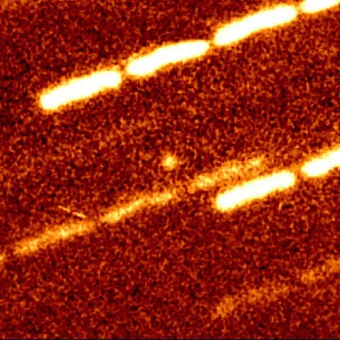太空伊卡洛斯：新研究发现近日彗星323P/SOHO被“烤死” - 2