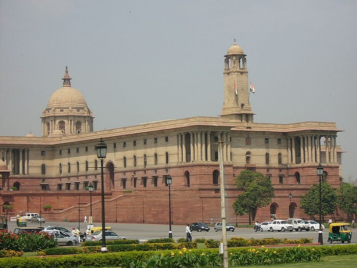 800px-Indian_Parliament_Building_Delhi_India.jpg