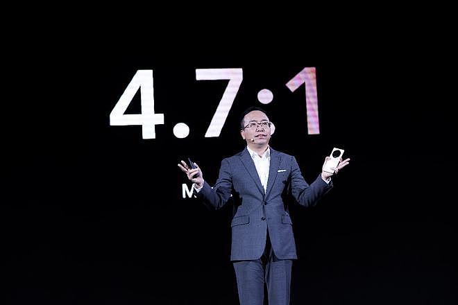 荣耀发布多主摄融合计算摄影技术 赵明称拍照效果领先iPhone 13系列 - 1