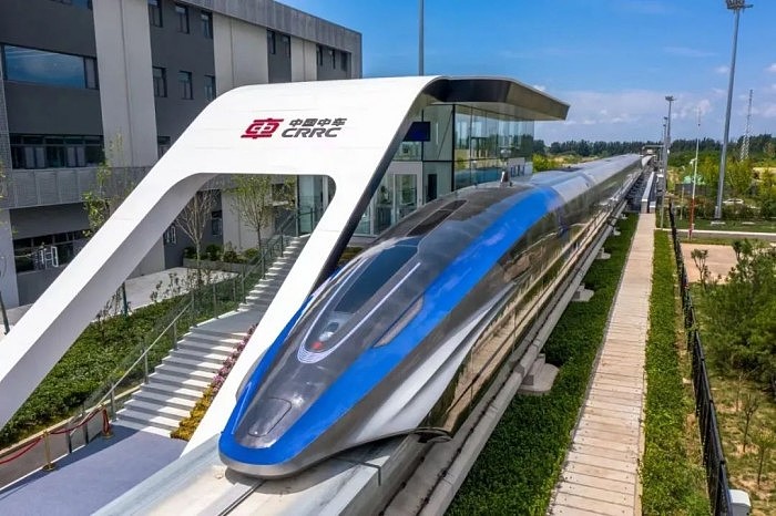 全球首列时速600公里高速磁悬浮列车搭载京东方智慧视窗 - 1