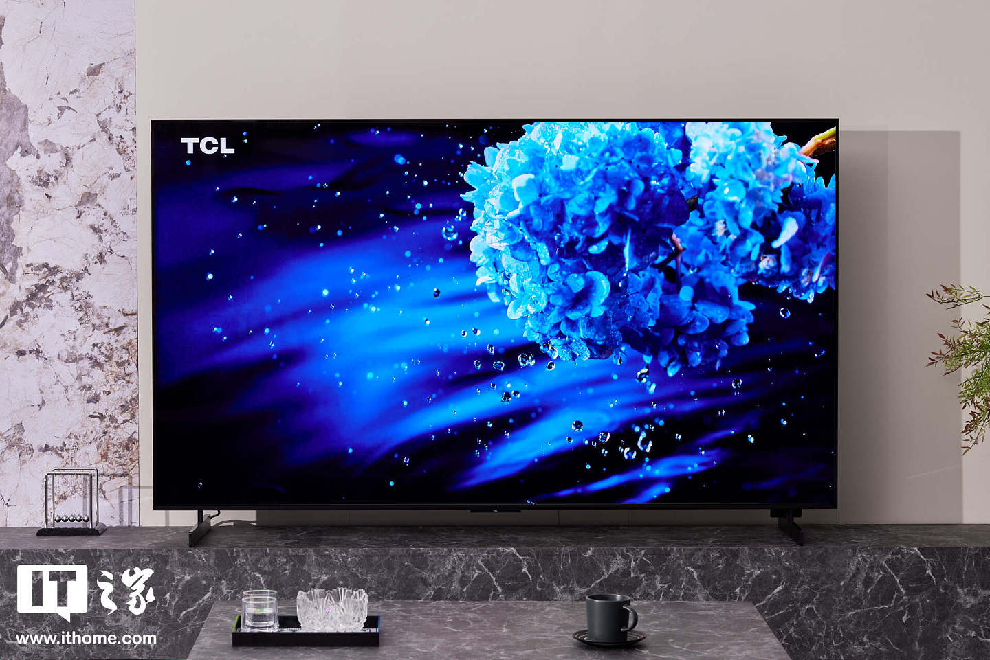 【IT之家评测室】TCL X11H 真实体验：Mini LED 电视之王 - 32