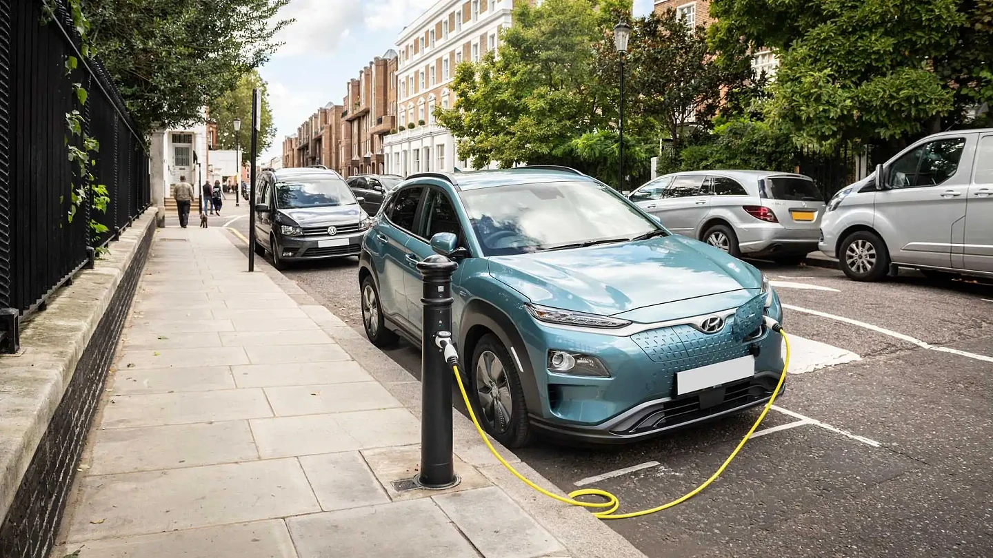 英国汽车组织RAC：电动汽车快速充电费用在8个月内上涨21% - 1