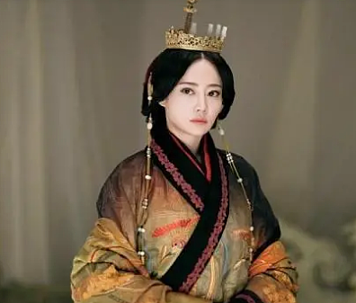 华阳夫人与宣太后：两位皇后的微妙关系 - 1