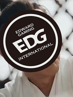 EDG发布对阵JDG整活视频：传淀粉，看比赛！ - 1