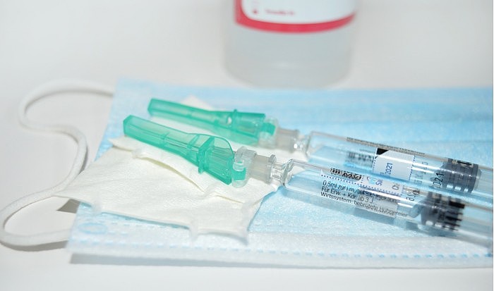 专家建议流感疫苗与新冠病毒疫苗接种间隔应大于14天 - 1