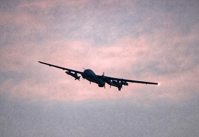 “双尾蝎A”升空 完成国际航展无人机飞行表演首秀 - 5