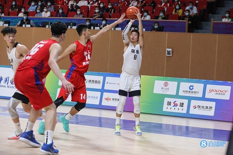 后起之秀！全运会U19男篮决赛 广东队小将孙浩钦爆砍43分5板6断 - 1