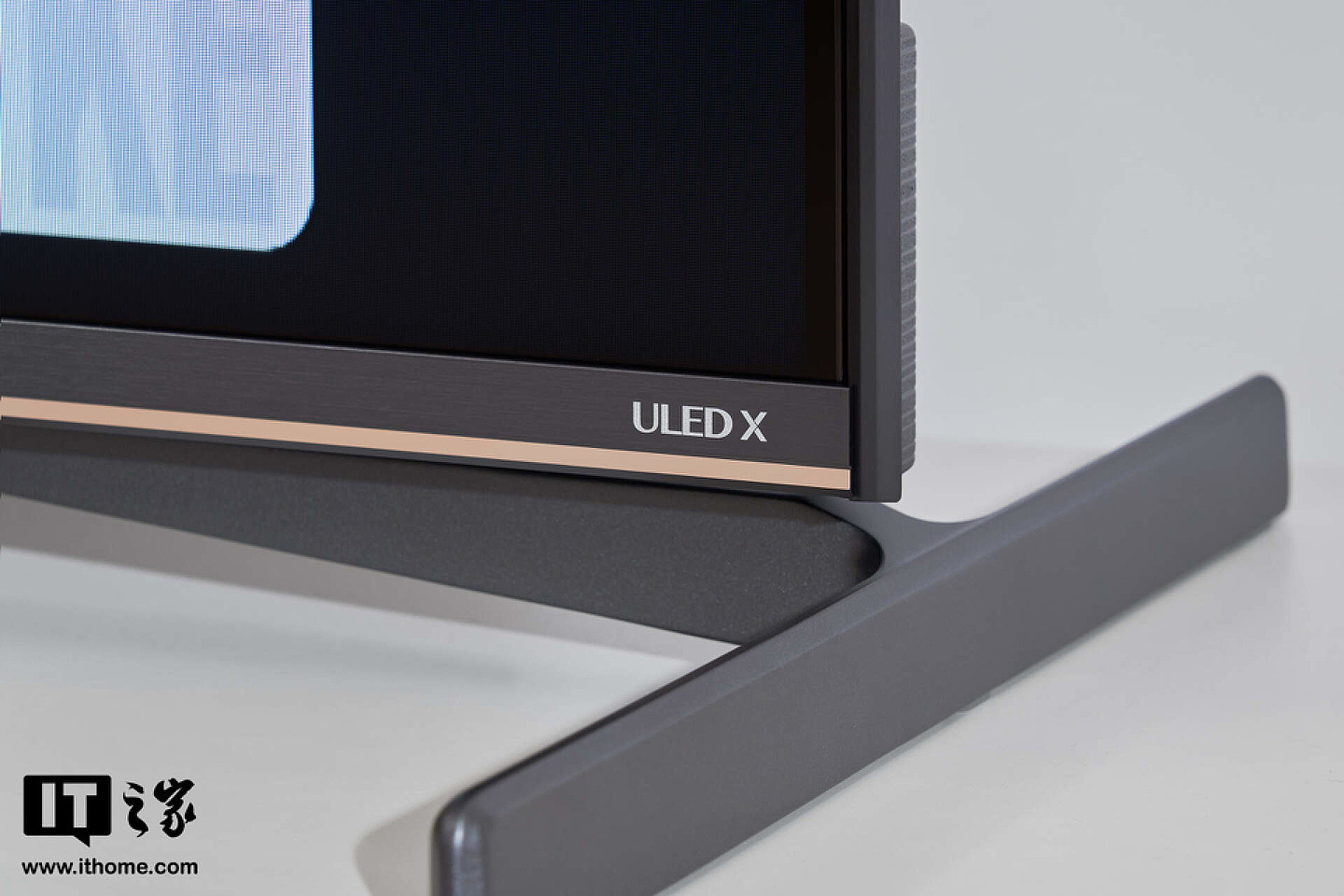 【IT之家评测室】ULED X 加持，千级分区 + 1800nit 亮度：海信电视 E8K 75 英寸体验 - 22