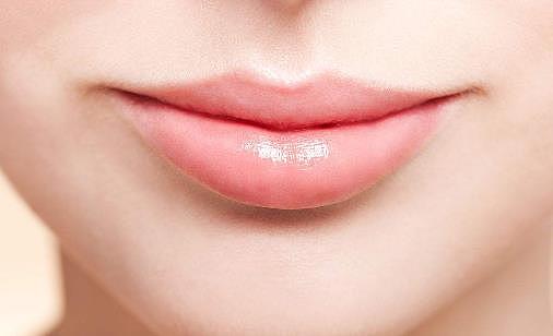 嘴唇干裂的罪魁祸首竟是这些 干裂嘴唇护理常见方法 - 1