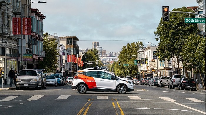 加州批准通用和谷歌子公司提供自动驾驶客运服务 - 1