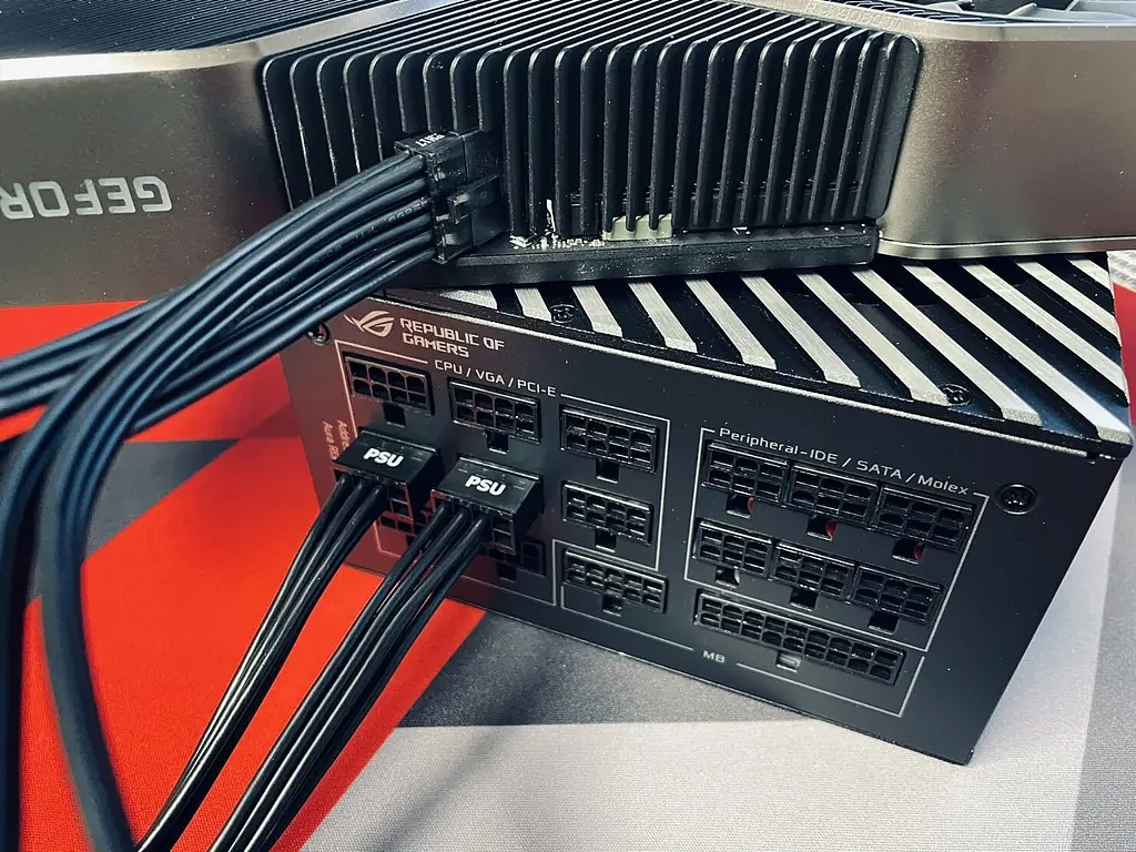 NVIDIA GeForce RTX 30 Founders Edition将兼容PCIe Gen 5 - 6