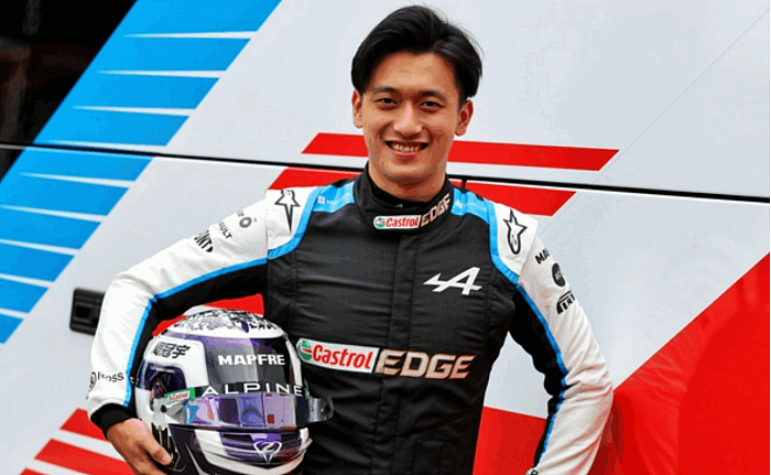 中国车手首次参加F1大奖赛 周冠宇巴林站第十名首获积分 - 2