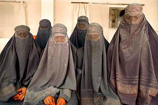 阿富汗塔利班为何要求女人必须戴头巾 - 3