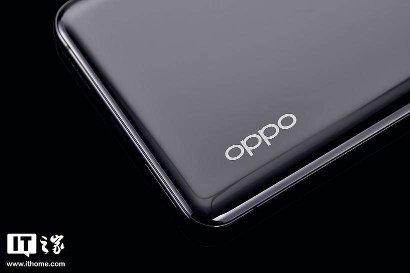 【IT之家开箱】OPPO Find X5 Pro 天玑版图赏：细腻触感、温润如玉 - 5