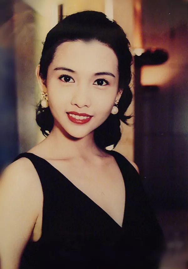 有一种盛世美颜，叫90年代香港女星 - 13