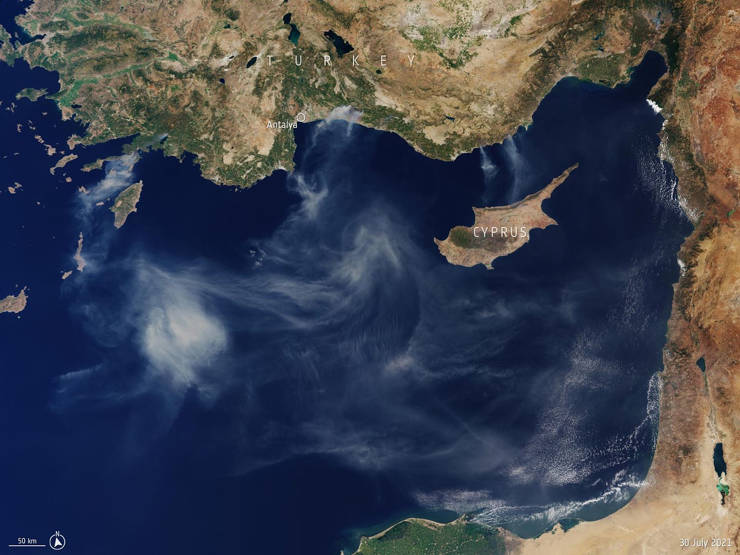 土耳其大火冒滚滚浓烟：哨兵3卫星图像清晰可见 - 1