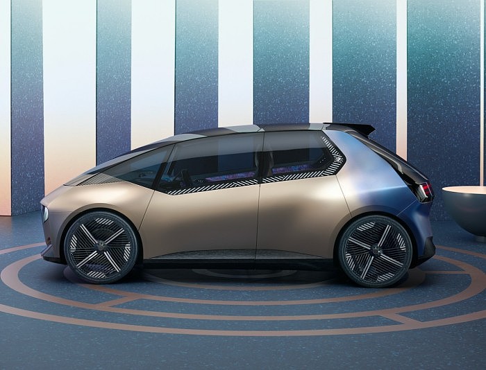 [图]BWM i Vision Circular概念车展示了该汽车制造商2040年的愿景 - 6
